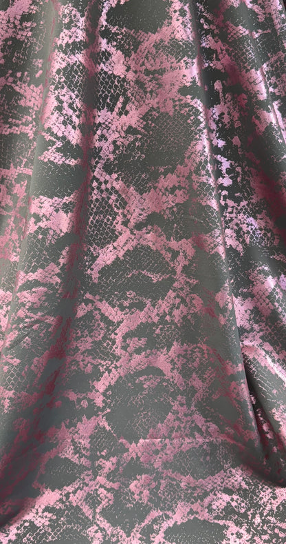 RETAIL-Performance Prints